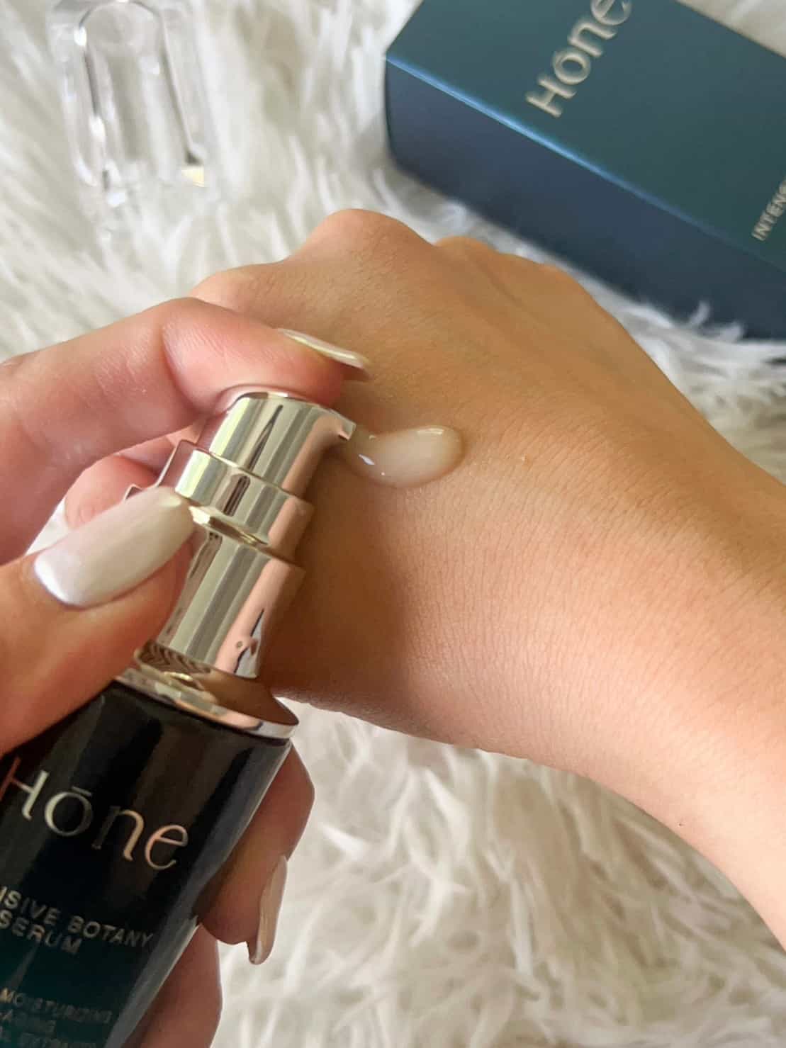 �ٻ�Ҿ���2 �ͧ�Թ��� : HONE SERUM (�ι�����)