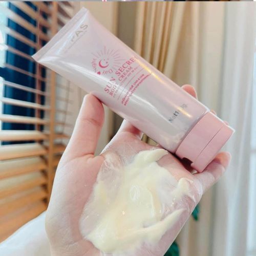 �ٻ�Ҿ���2 �ͧ�Թ��� : �ѹᴴ����� �ѹᴴ���� Sun Secret SPF50 PA+++ ��ࡨ����